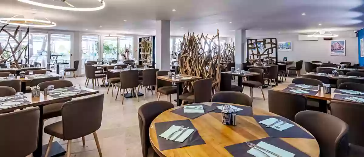 Repas de Groupe - Privatisation - La Petite Plage - Restaurant La Grande-Motte - top resto LA GRANDE-MOTTE