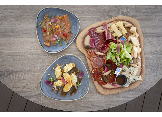 Galerie - La Petite Plage - restaurant LA GRANDE-MOTTE - Restaurant La Grande-Motte vue mer