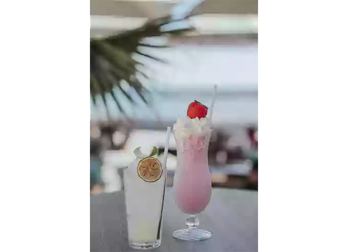 Galerie - La Petite Plage - restaurant LA GRANDE-MOTTE - meilleur resto LA GRANDE-MOTTE